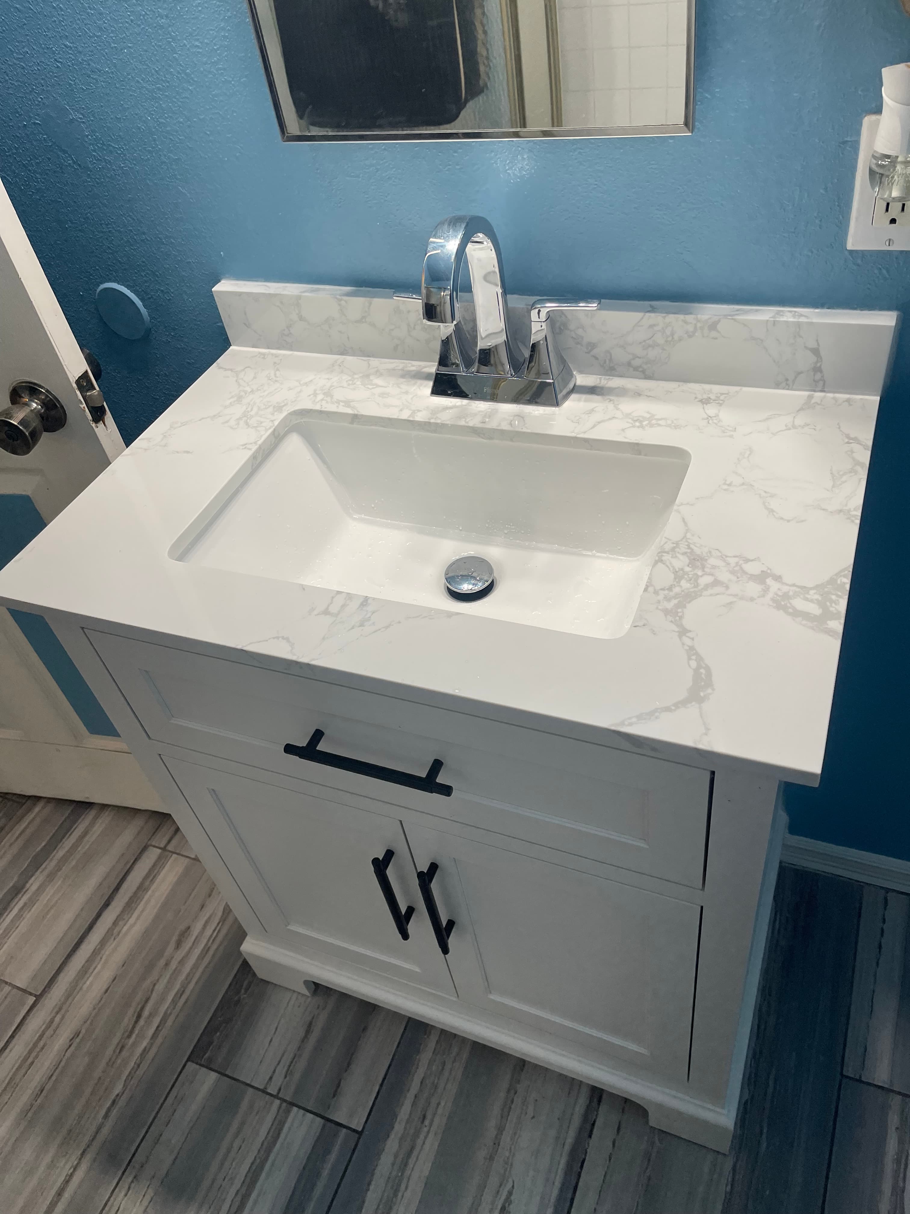 Walk-In Shower Conversion | Gardena